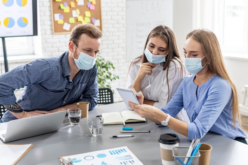 Futuro da medicina preventiva no trabalho: avanços tecnológicos e novas abordagens
